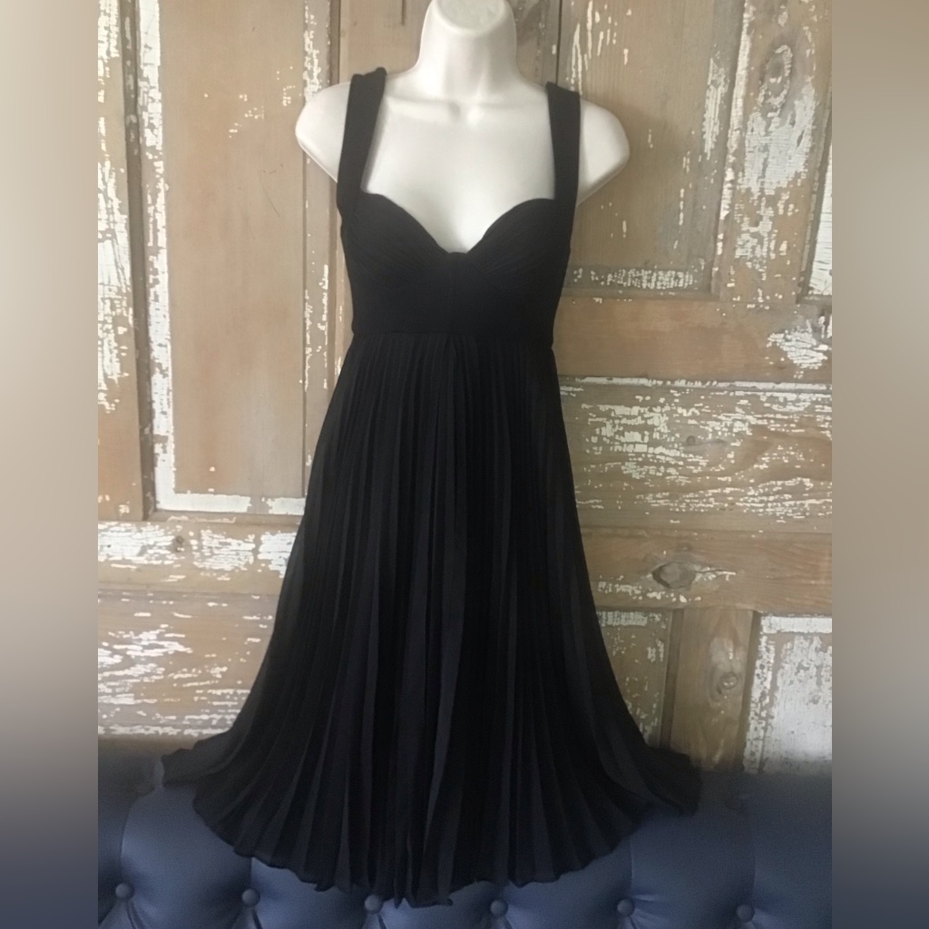 Diane Von Furstenberg Dvf Little Black Dress Size 6
